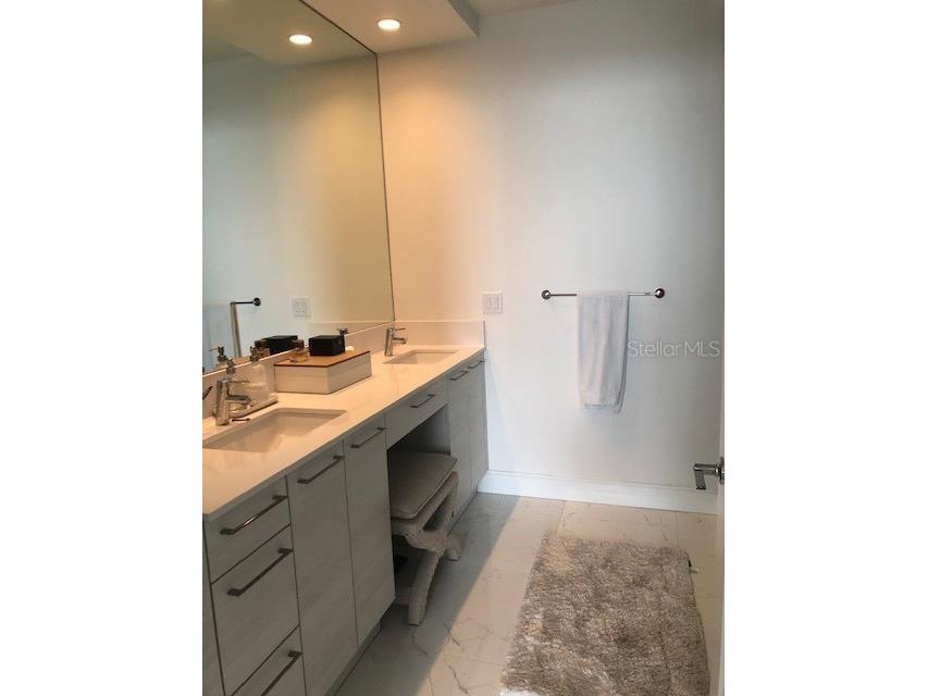 100 1st Avenue N #1906 Saint Petersburg FL 33701 TB8440530 image14