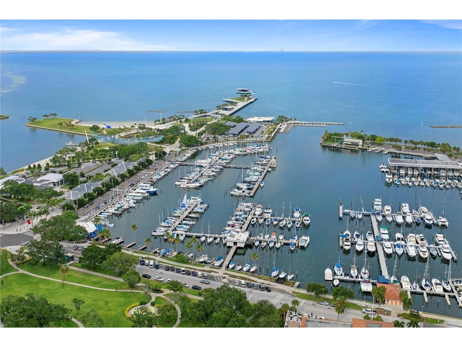 100 1st Avenue N #2302 Saint Petersburg FL 33701 - TAMPA BAY TB8526203 image4