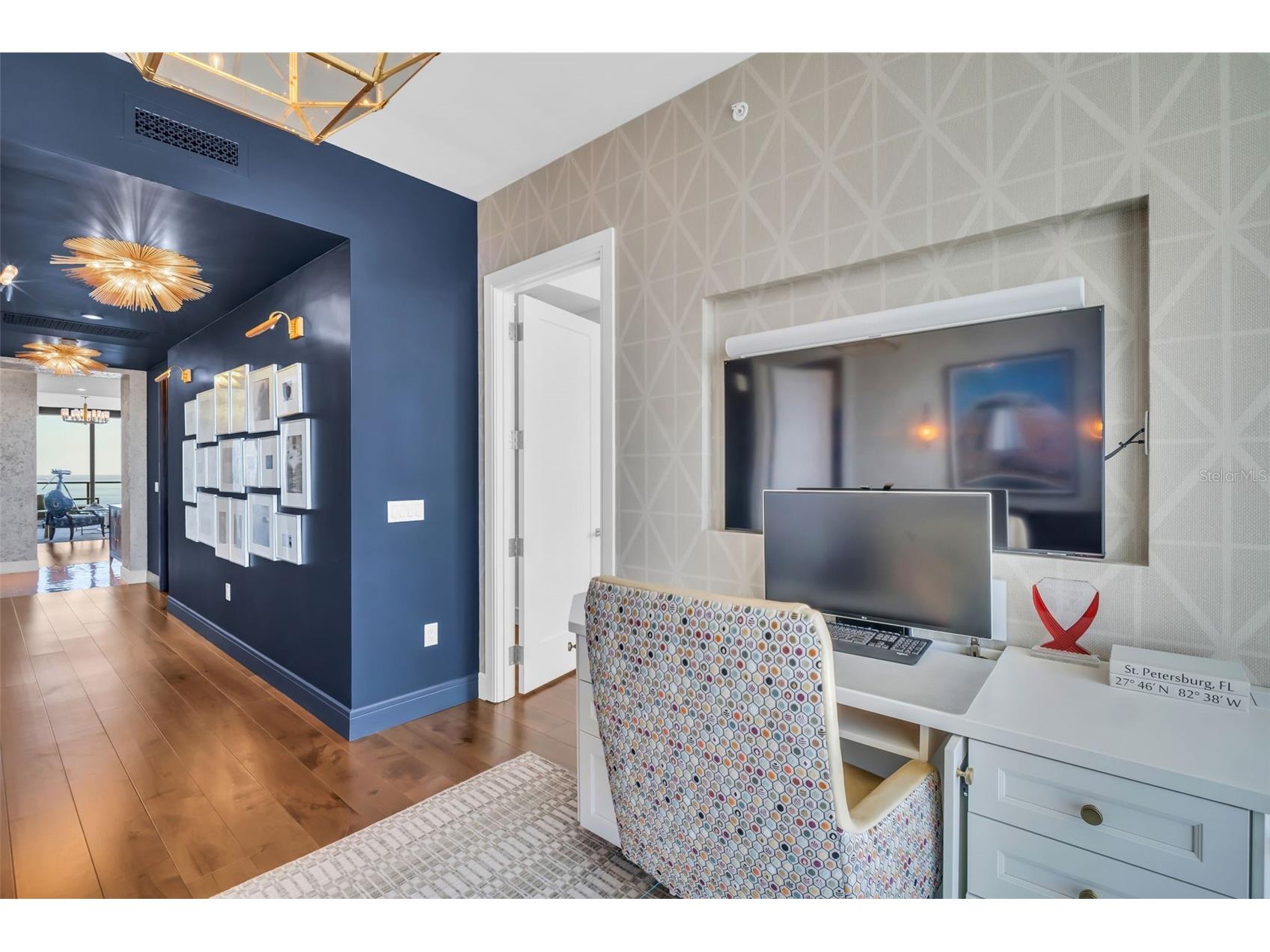 100 1st Avenue N #3001 Saint Petersburg FL 33701 - TAMPA BAY TB8435975 image27
