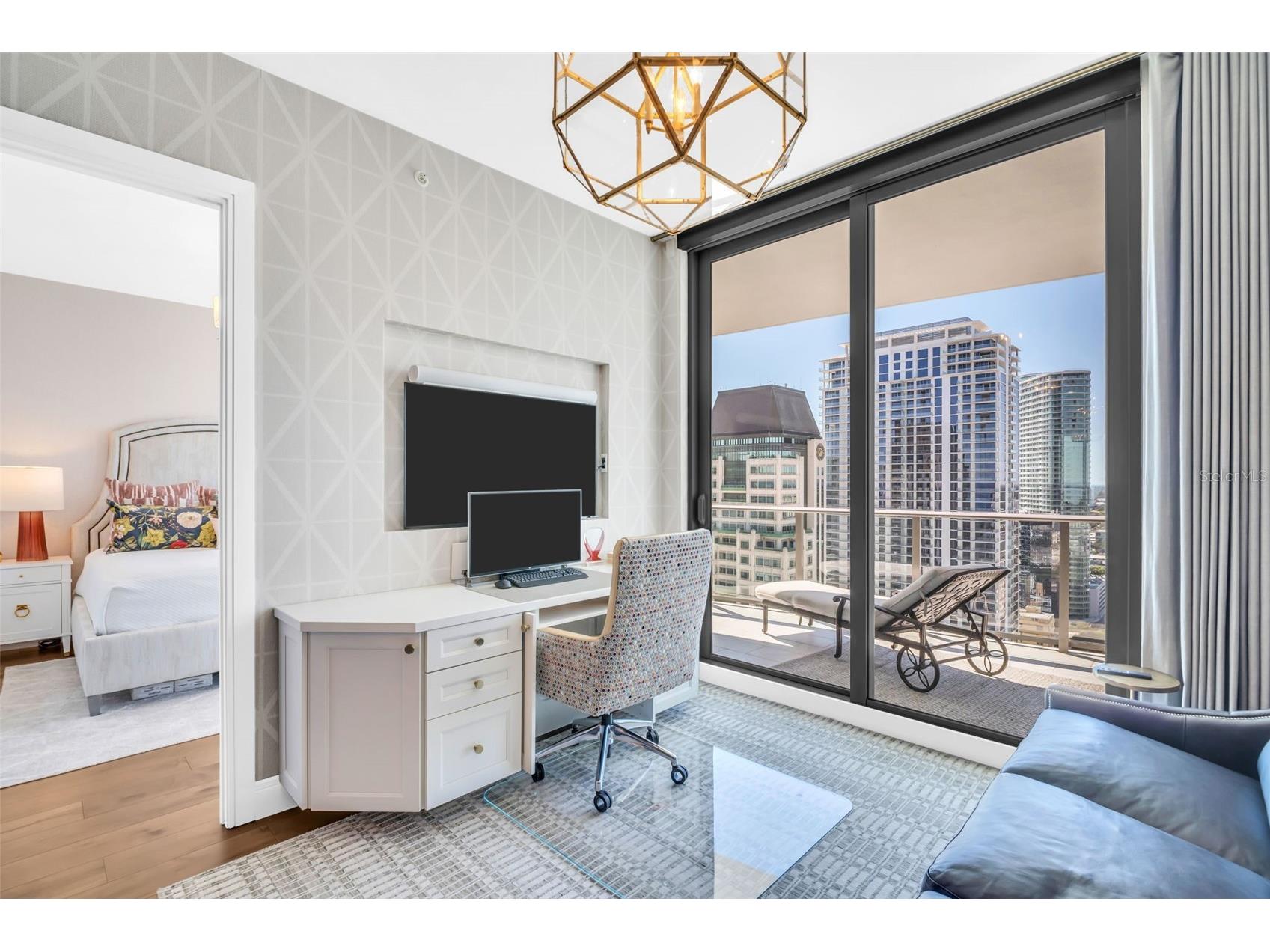100 1st Avenue N #3001 Saint Petersburg FL 33701 - TAMPA BAY TB8435975 image30