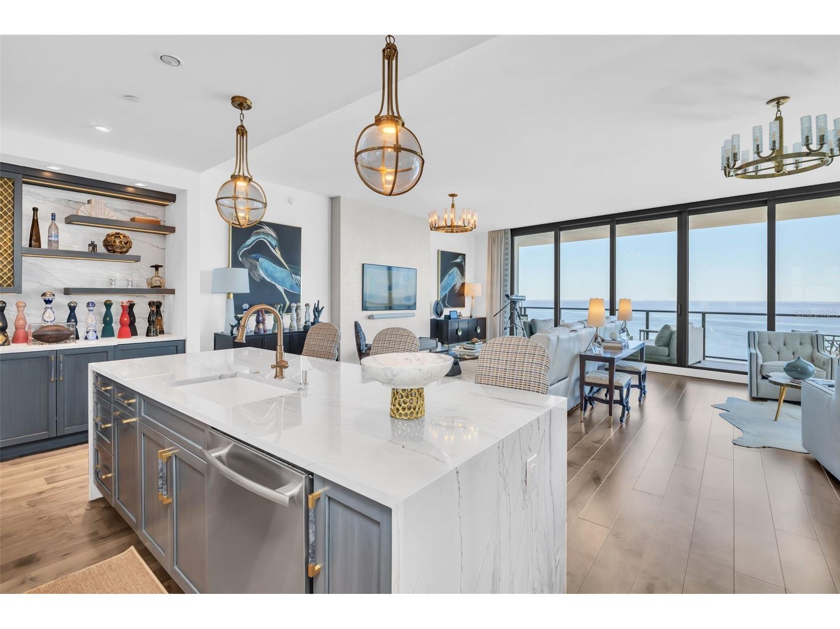 100 1st Avenue N #3001 Saint Petersburg FL 33701 - TAMPA BAY TB8435975 image5
