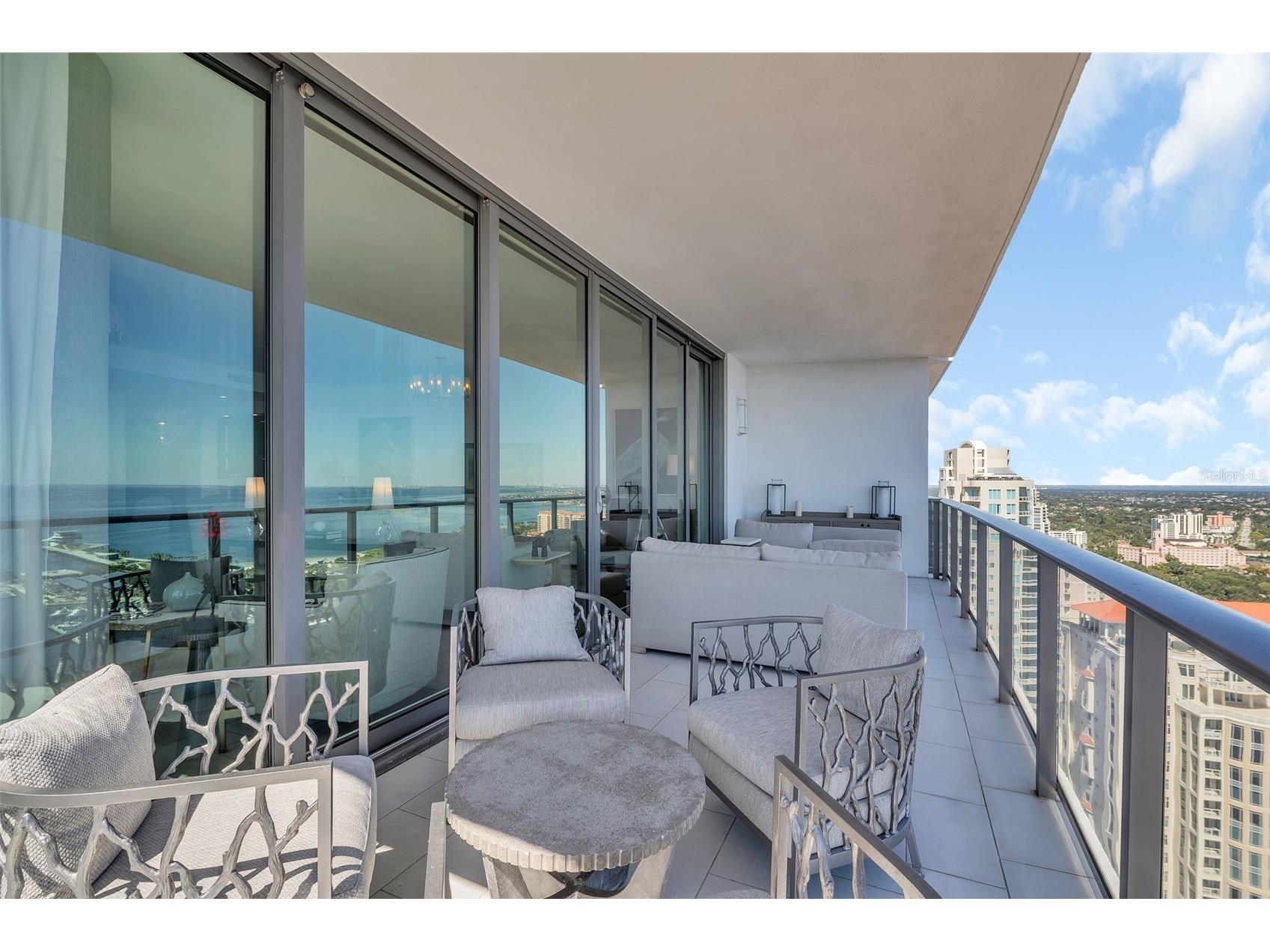 100 1st Avenue N #3001 Saint Petersburg FL 33701 - TAMPA BAY TB8435975 image50
