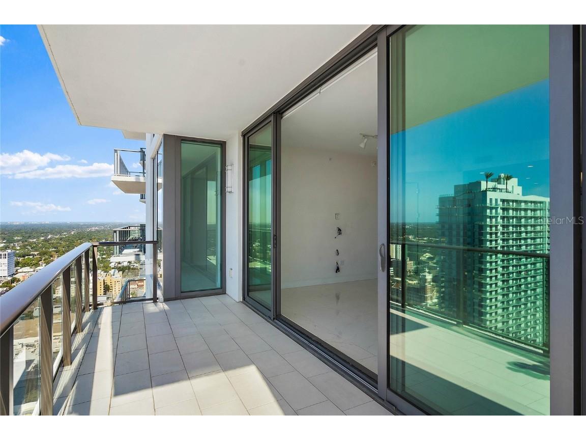 100 1st Avenue N #3307 Saint Petersburg FL 33701 TB8435316 image31