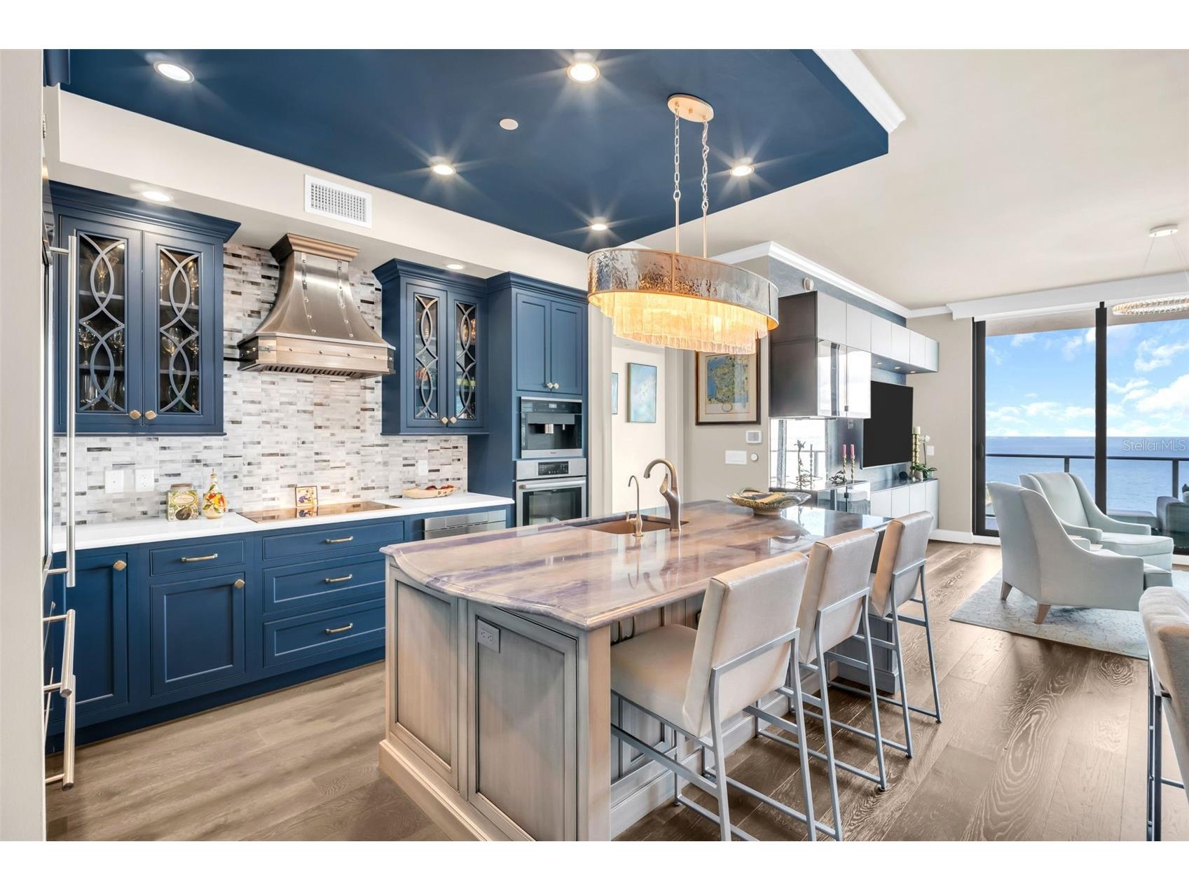 100 1st Avenue N #3404 Saint Petersburg FL 33701 TB8478222 image12