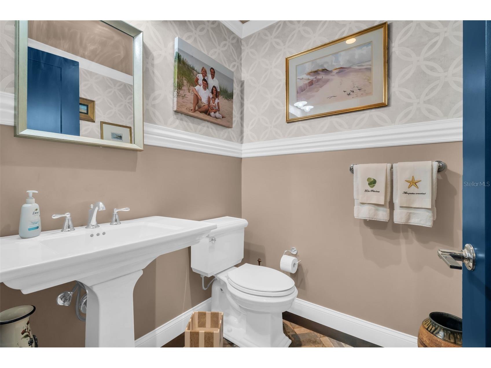 100 1st Avenue N #3404 Saint Petersburg FL 33701 TB8478222 image45