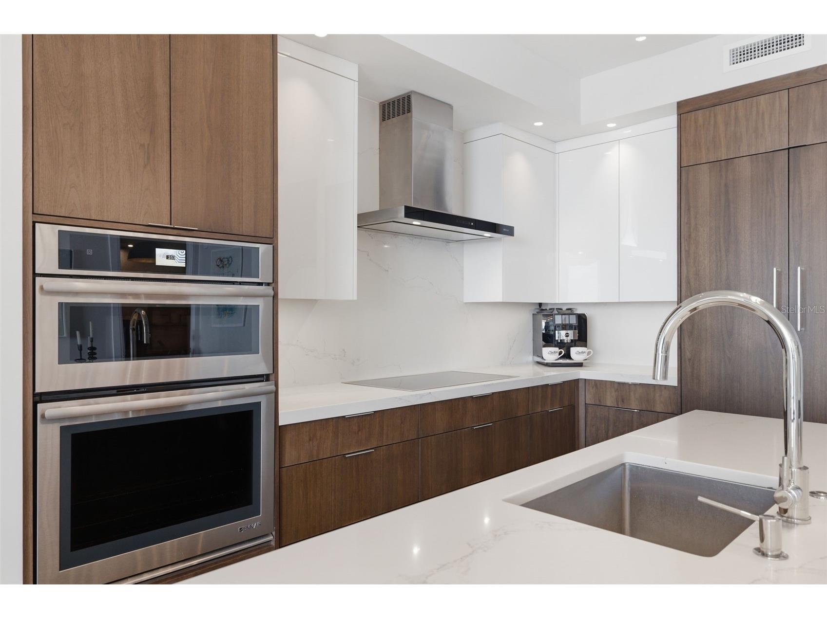 100 1st Avenue N #3802 Saint Petersburg FL 33701 - TAMPA BAY TB8517636 image7
