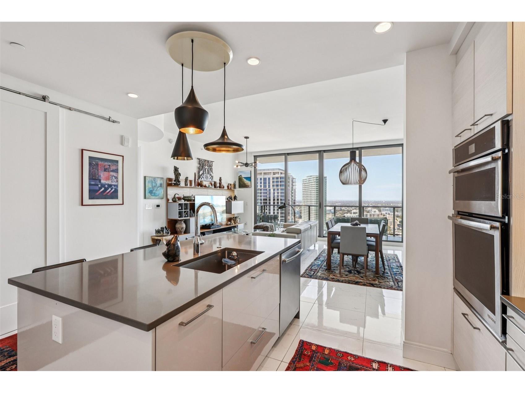 100 1st Avenue N #3806 Saint Petersburg FL 33701 TB8468305 image19