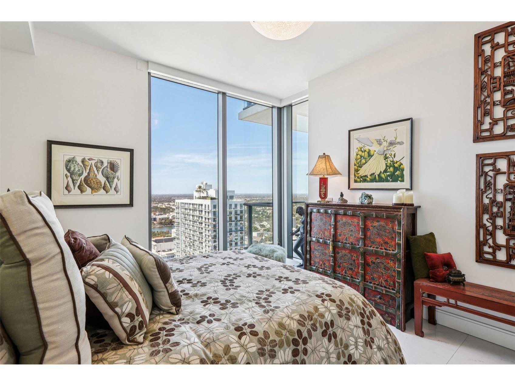 100 1st Avenue N #3806 Saint Petersburg FL 33701 TB8468305 image24