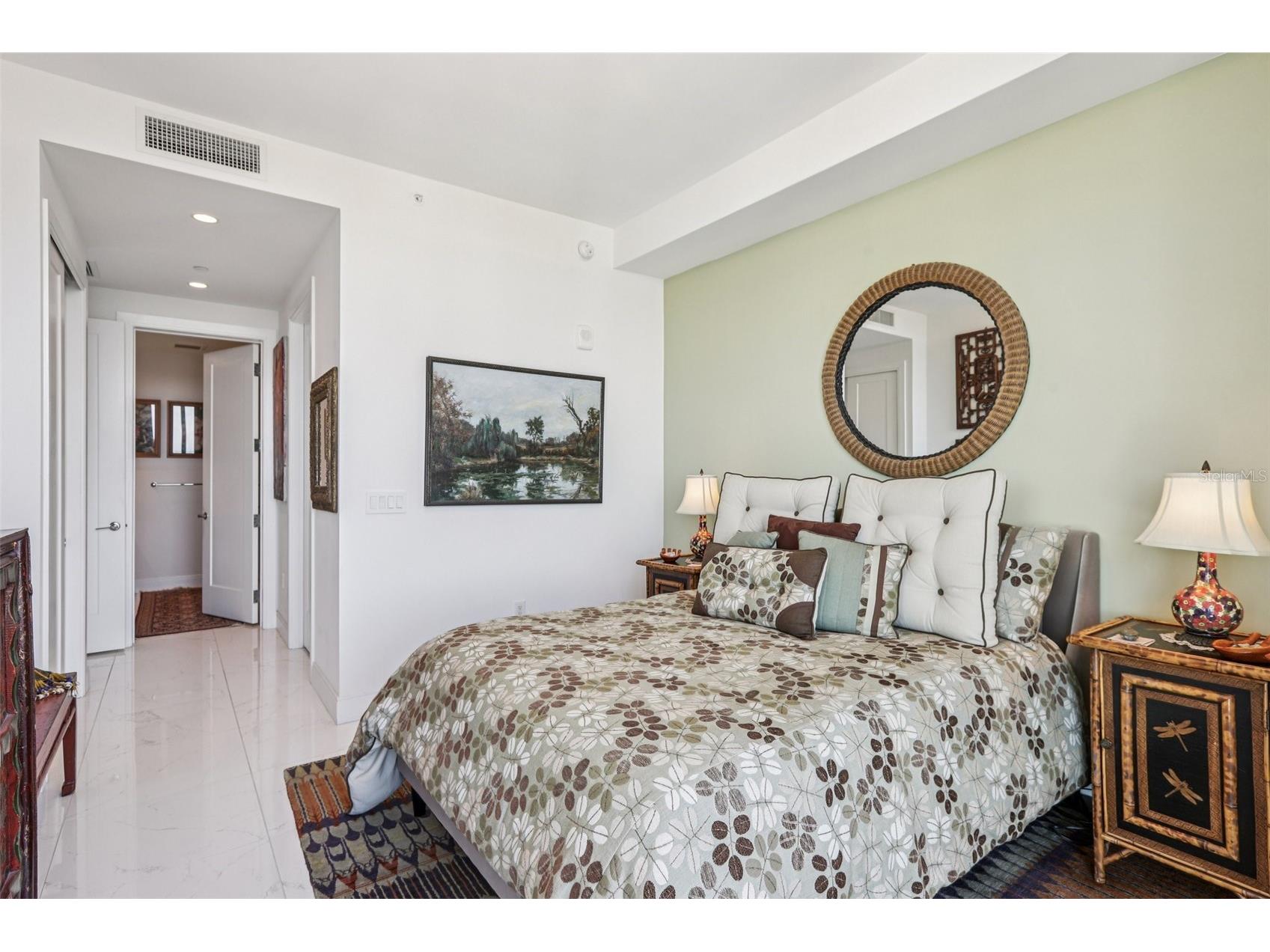 100 1st Avenue N #3806 Saint Petersburg FL 33701 TB8468305 image25