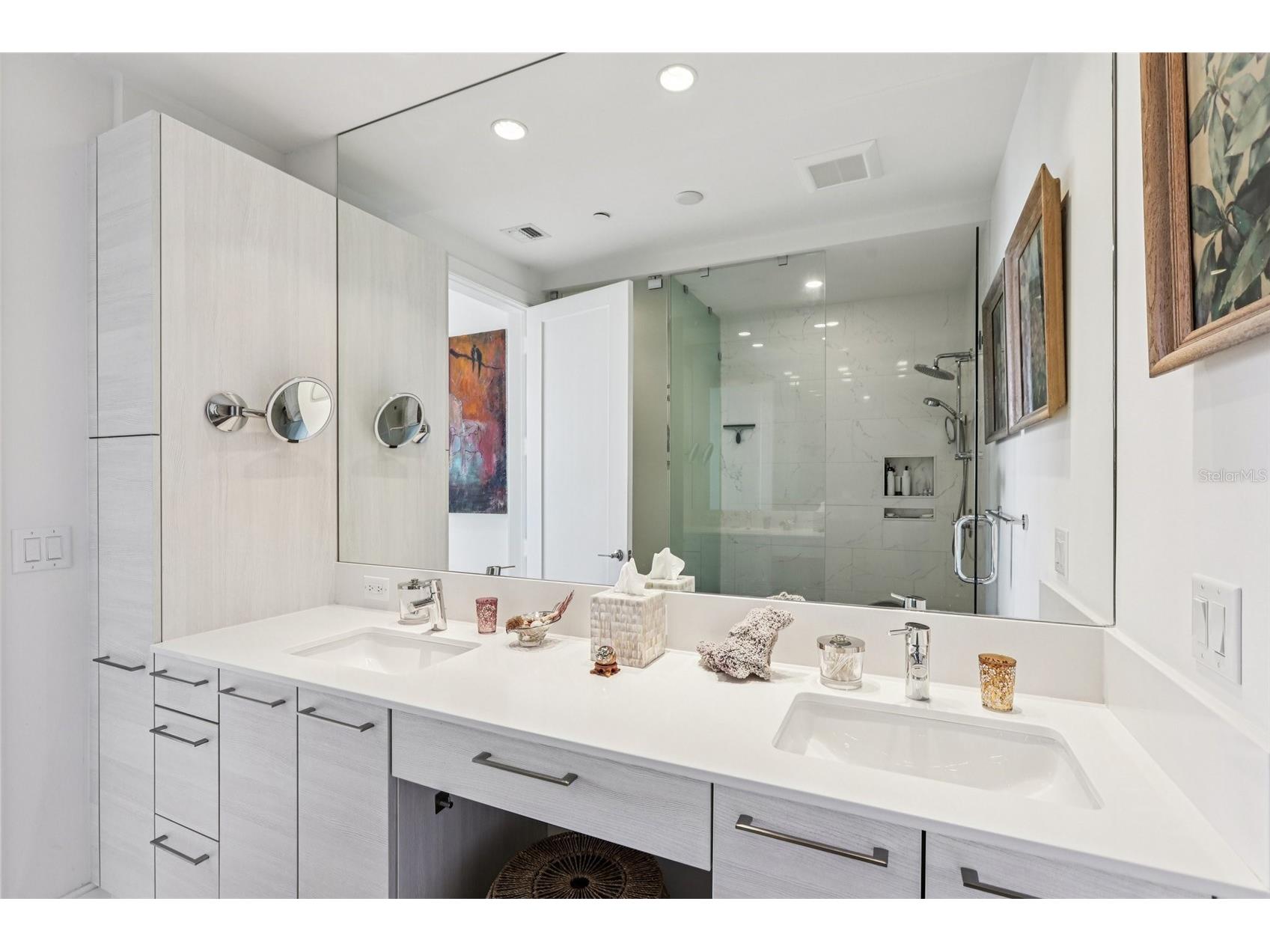 100 1st Avenue N #3806 Saint Petersburg FL 33701 TB8468305 image31