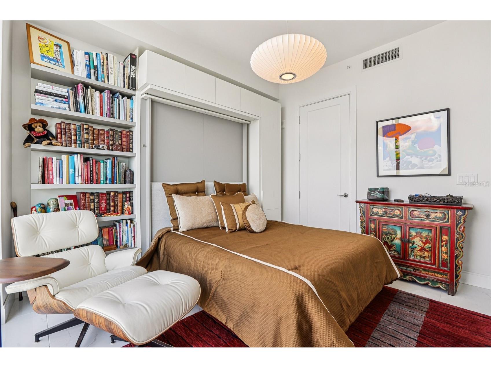 100 1st Avenue N #3806 Saint Petersburg FL 33701 TB8468305 image43