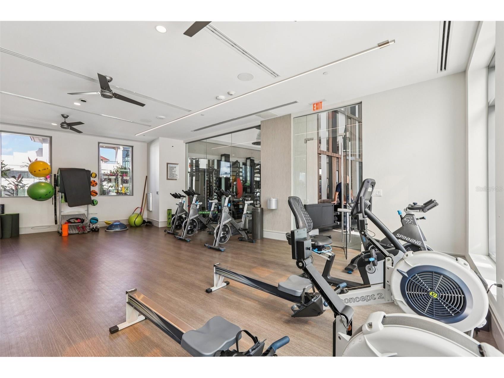 100 1st Avenue N #3806 Saint Petersburg FL 33701 TB8468305 image59