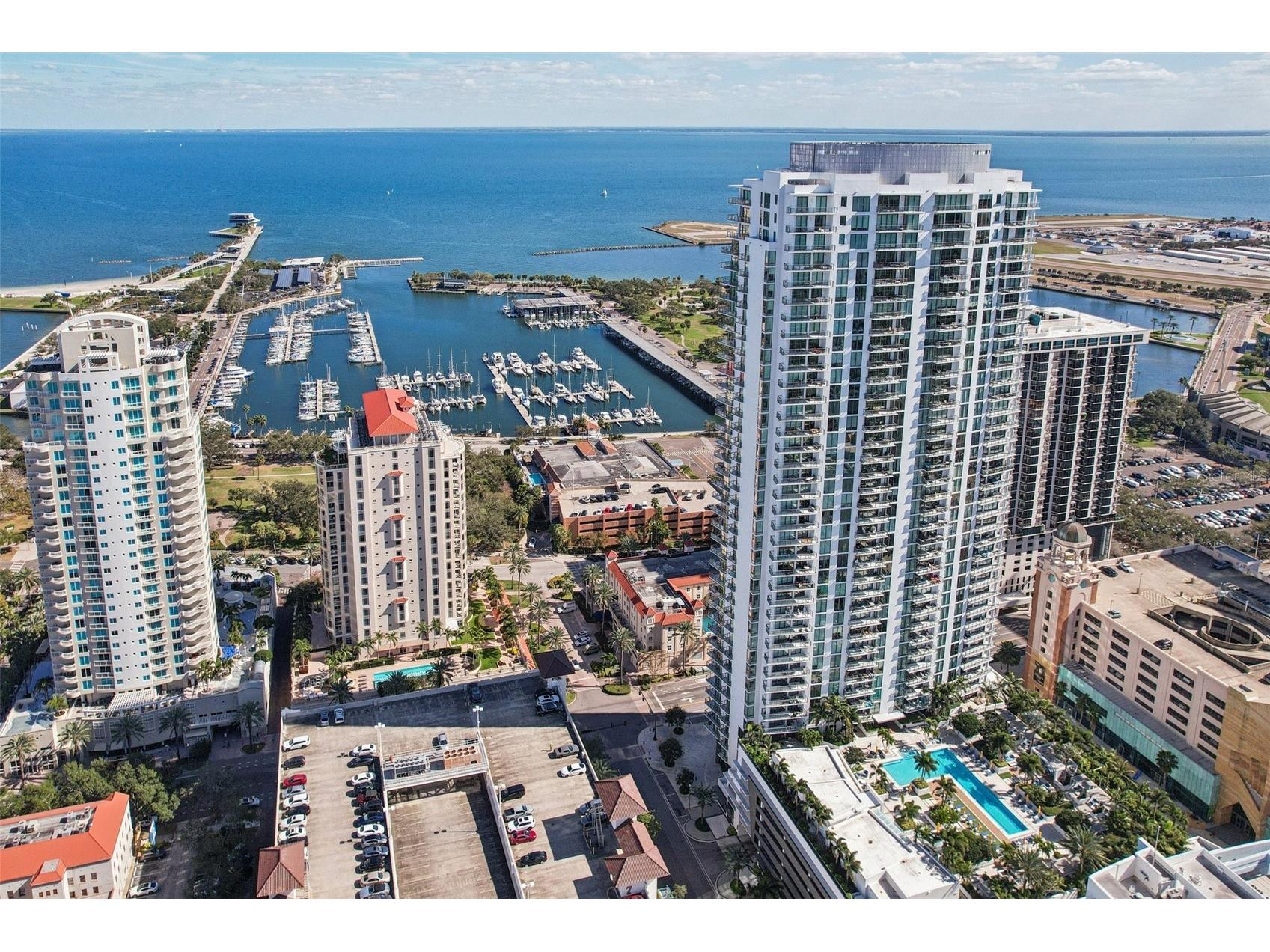 100 1st Avenue N #3806 Saint Petersburg FL 33701 TB8468305 image63