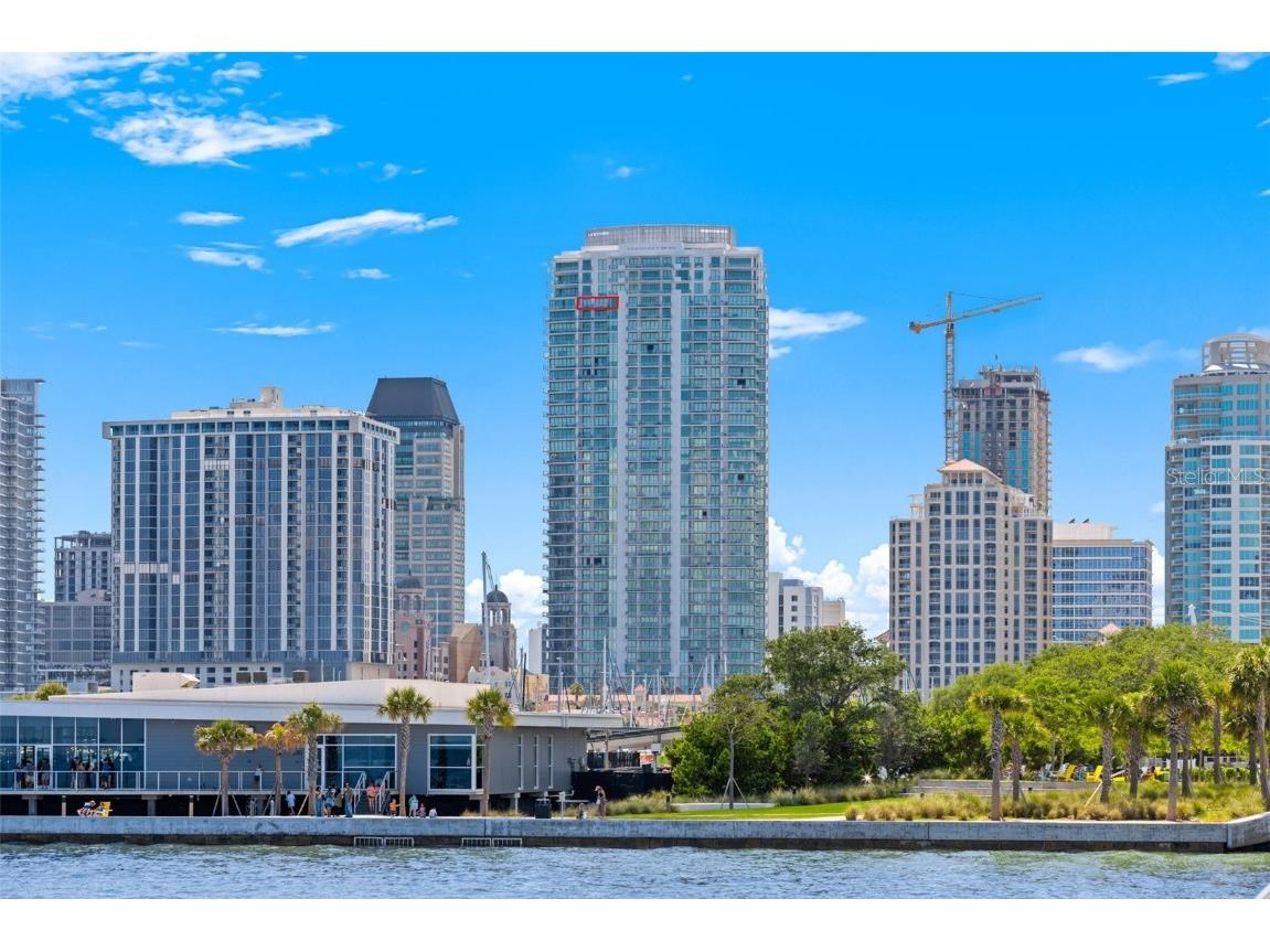 100 1st Avenue N #3902 Saint Petersburg FL 33701 TB8461700 image1