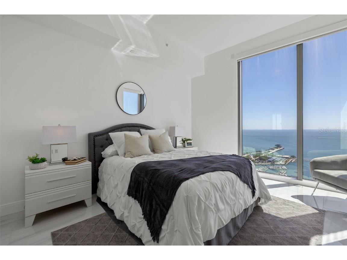 100 1st Avenue N #3902 Saint Petersburg FL 33701 TB8461700 image18