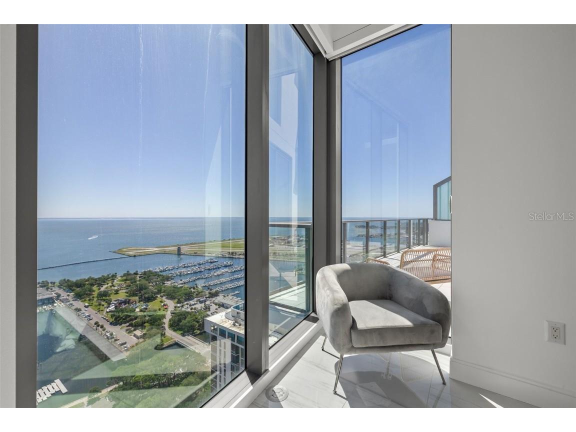 100 1st Avenue N #3902 Saint Petersburg FL 33701 TB8461700 image21