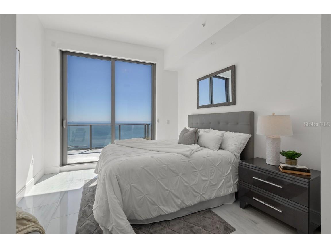 100 1st Avenue N #3902 Saint Petersburg FL 33701 TB8461700 image25