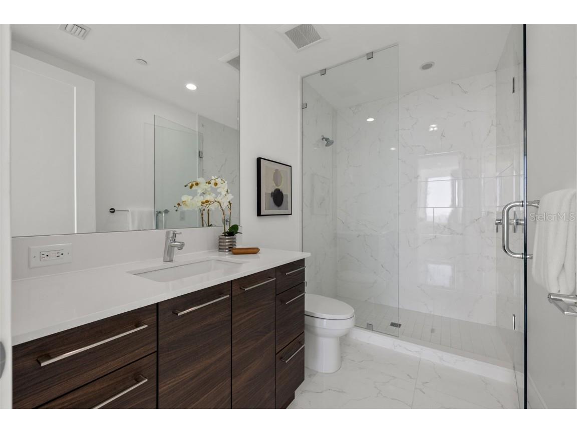 100 1st Avenue N #3902 Saint Petersburg FL 33701 TB8461700 image27