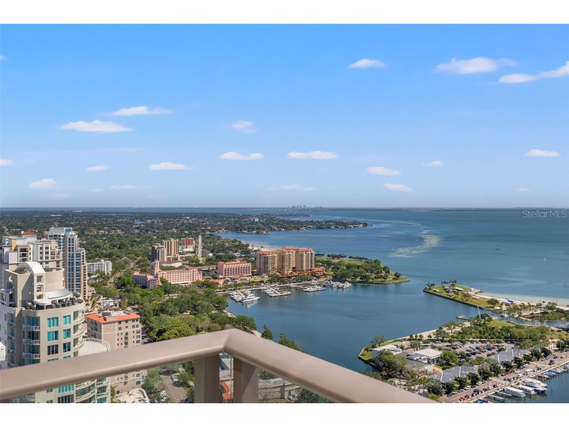 100 1st Avenue N #3902 Saint Petersburg FL 33701 TB8461700 image33