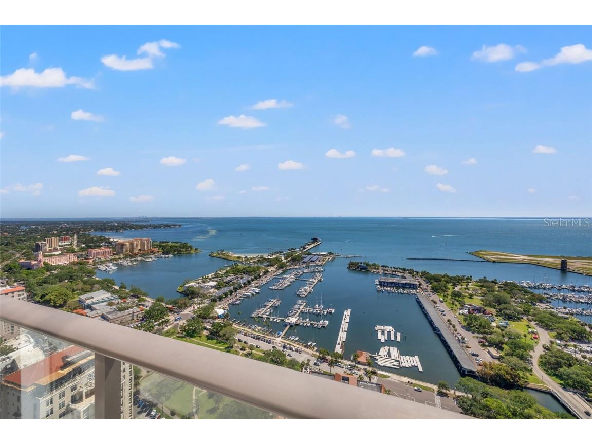100 1st Avenue N #3902 Saint Petersburg FL 33701 TB8461700 image34