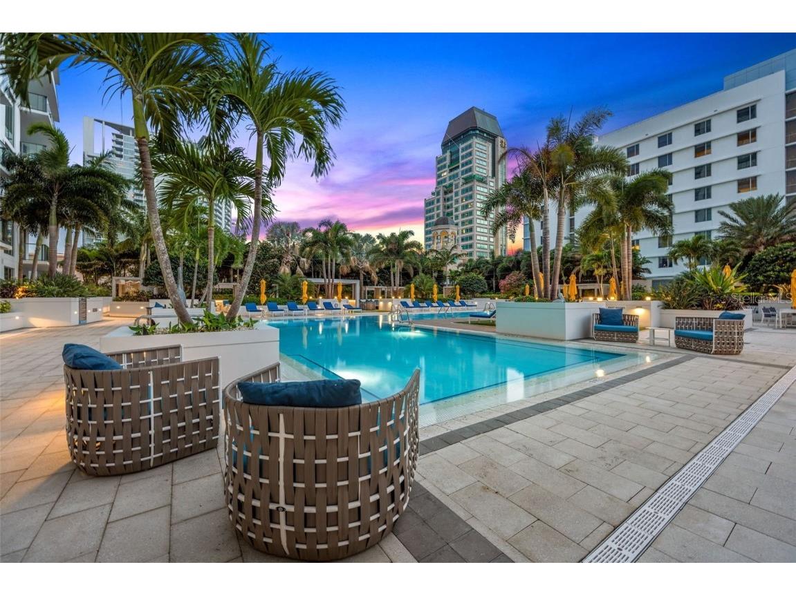 100 1st Avenue N #3902 Saint Petersburg FL 33701 TB8461700 image50