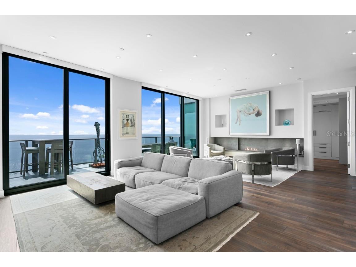 100 1st Avenue N #3905 Saint Petersburg FL 33701 - TAMPA BAY TB8397577 image34