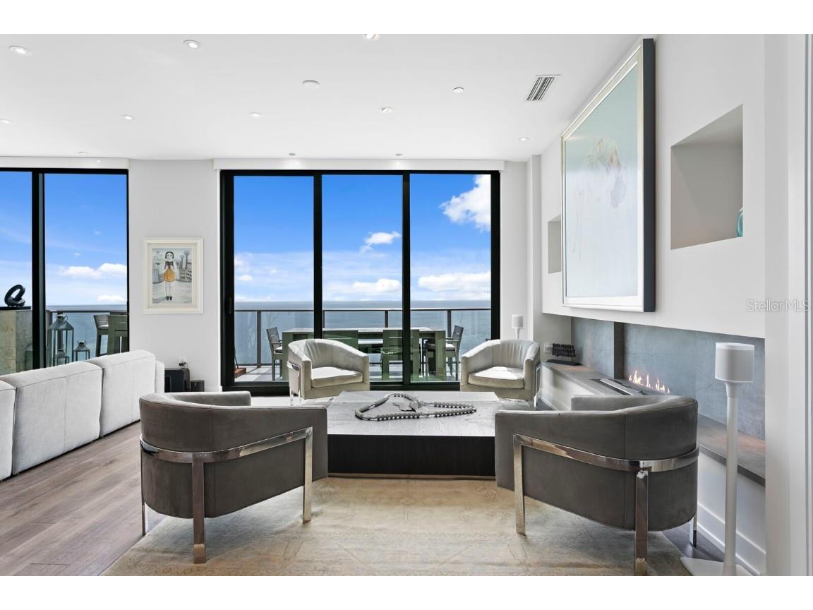 100 1st Avenue N #3905 Saint Petersburg FL 33701 - TAMPA BAY TB8397577 image36