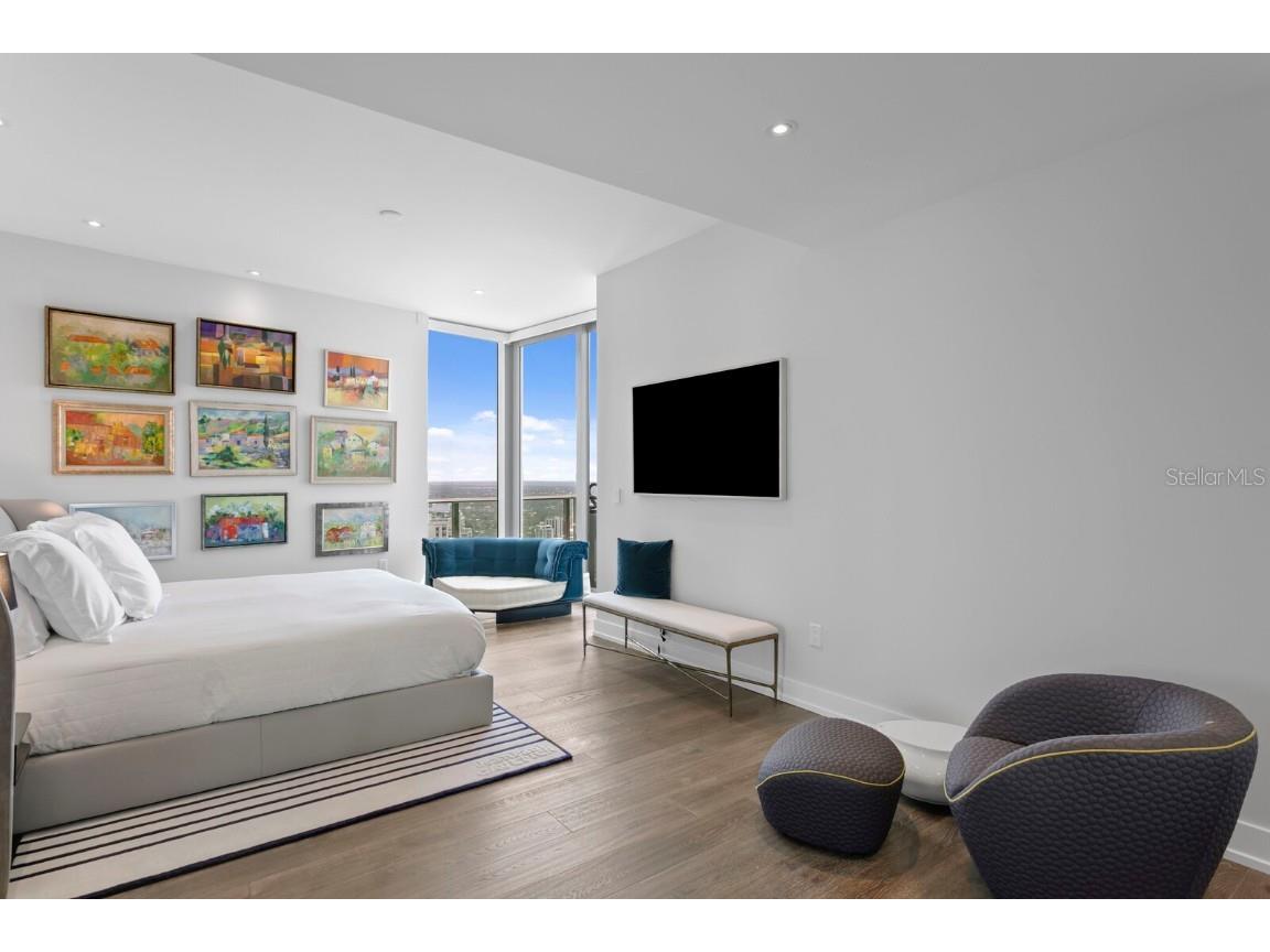 100 1st Avenue N #3905 Saint Petersburg FL 33701 - TAMPA BAY TB8397577 image40