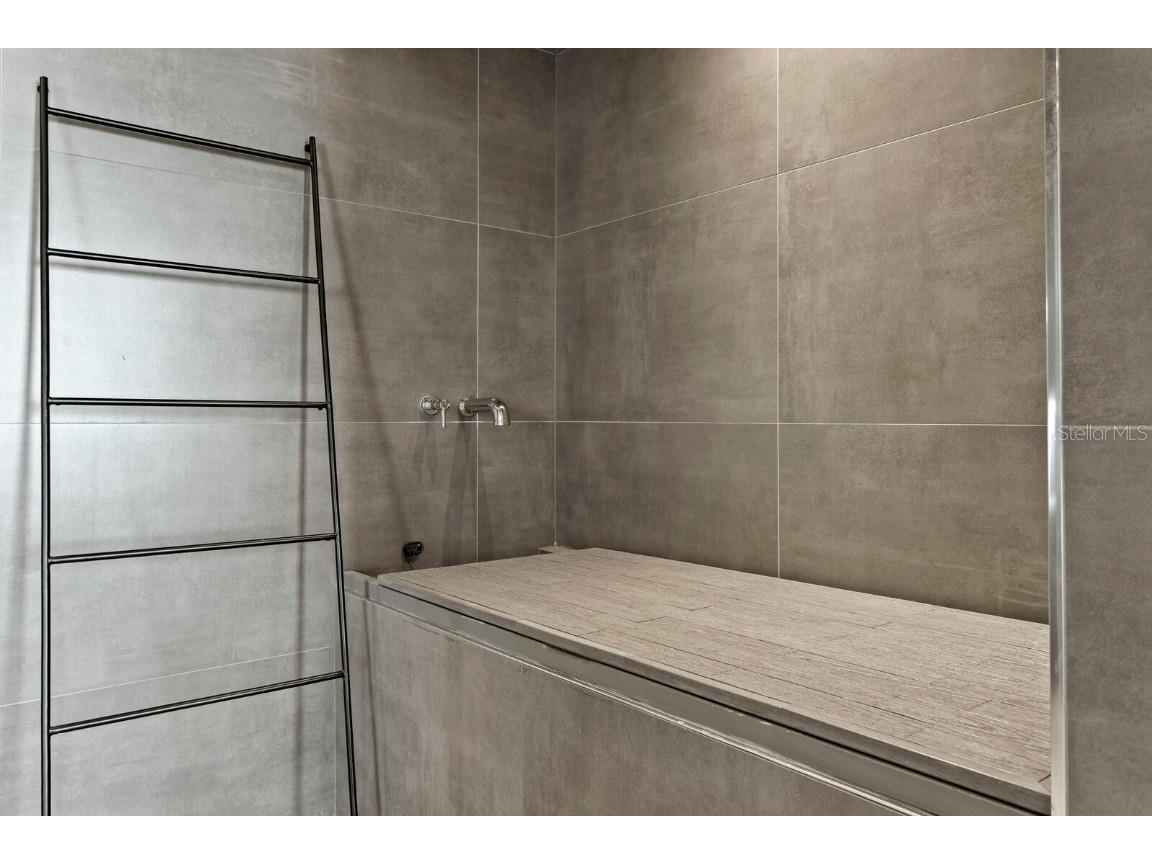 100 1st Avenue N #3905 Saint Petersburg FL 33701 - TAMPA BAY TB8397577 image49