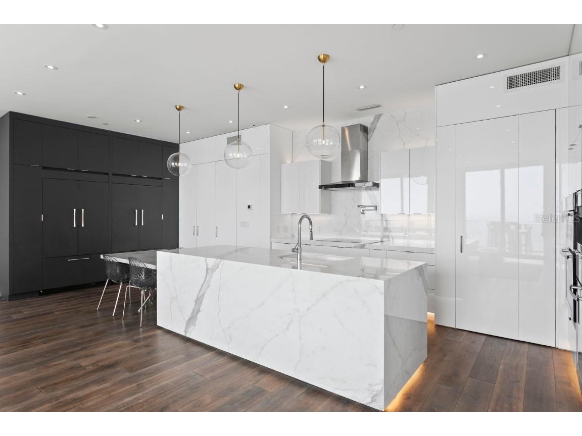 100 1st Avenue N #3905 Saint Petersburg FL 33701 - TAMPA BAY TB8397577 image5