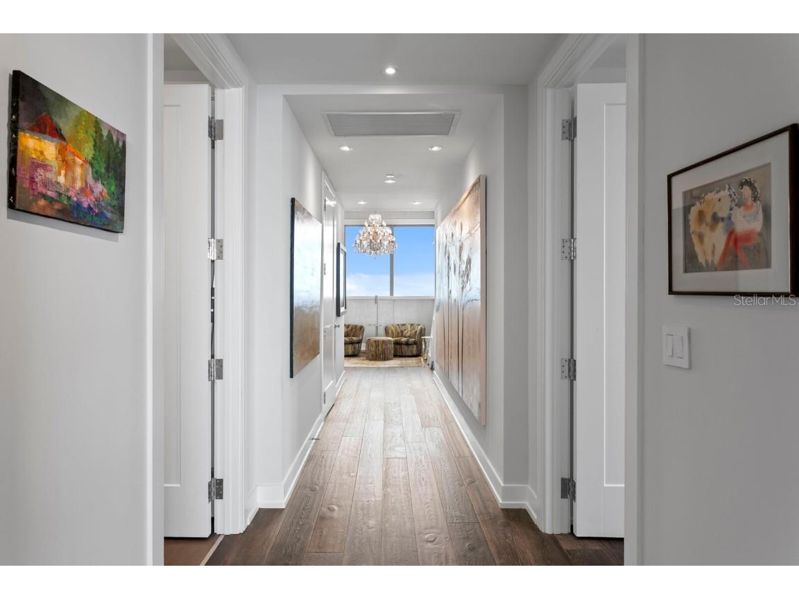 100 1st Avenue N #3905 Saint Petersburg FL 33701 - TAMPA BAY TB8397577 image54