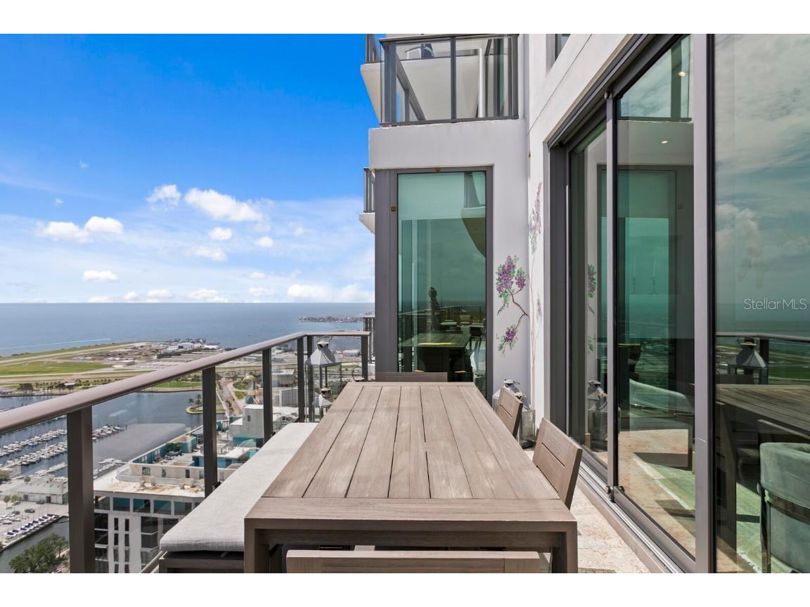 100 1st Avenue N #3905 Saint Petersburg FL 33701 - TAMPA BAY TB8397577 image74