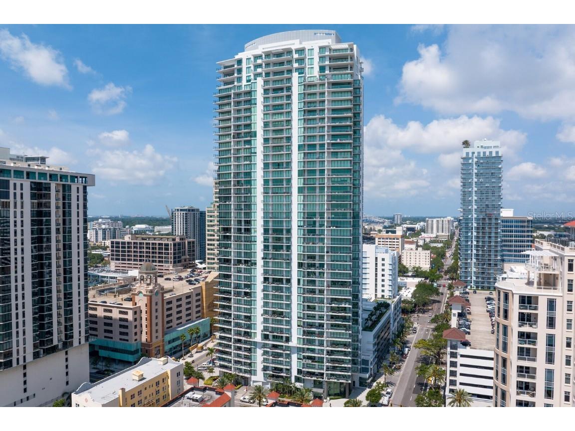 100 1st Avenue N #3905 Saint Petersburg FL 33701 - TAMPA BAY TB8397577 image90