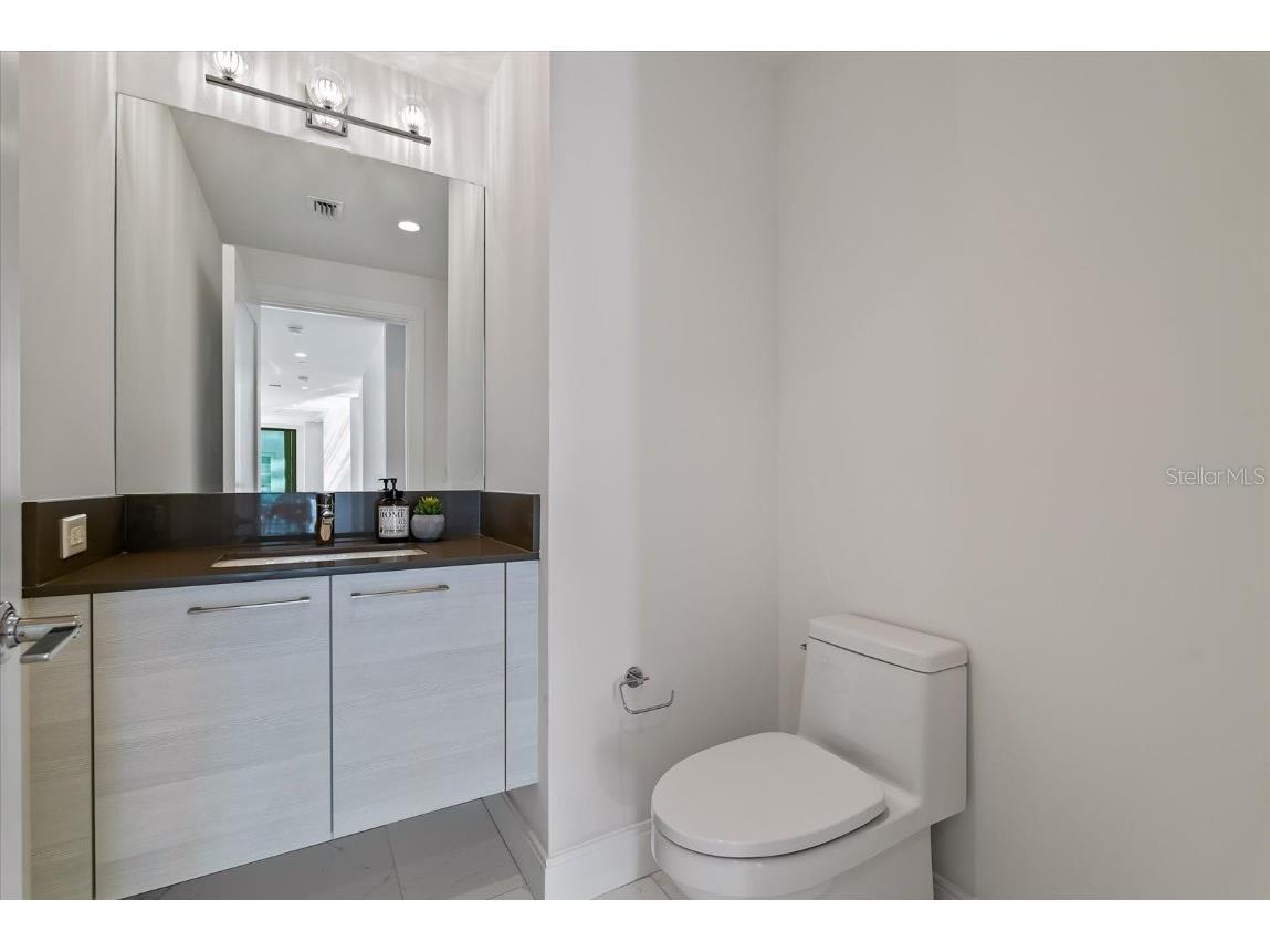 100 1st Avenue N #501 Saint Petersburg FL 33701 TB8428870 image28