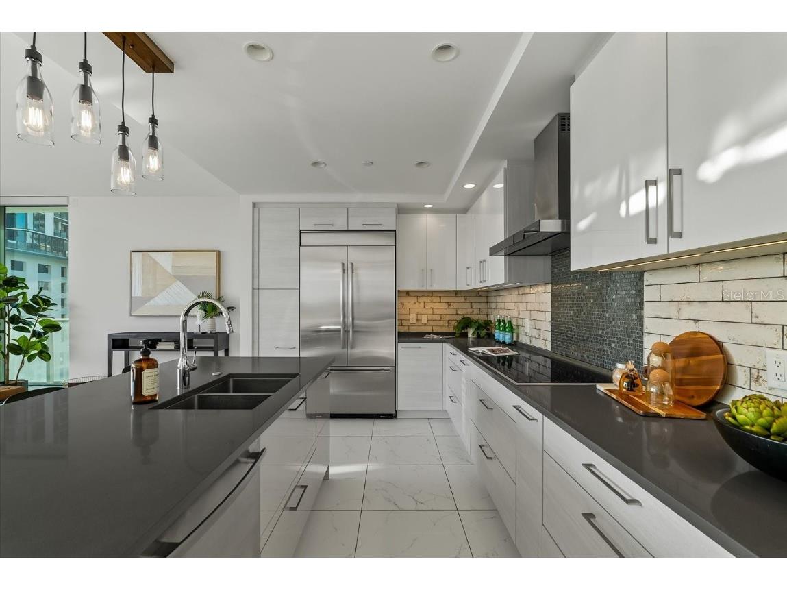 100 1st Avenue N #501 Saint Petersburg FL 33701 TB8428870 image6