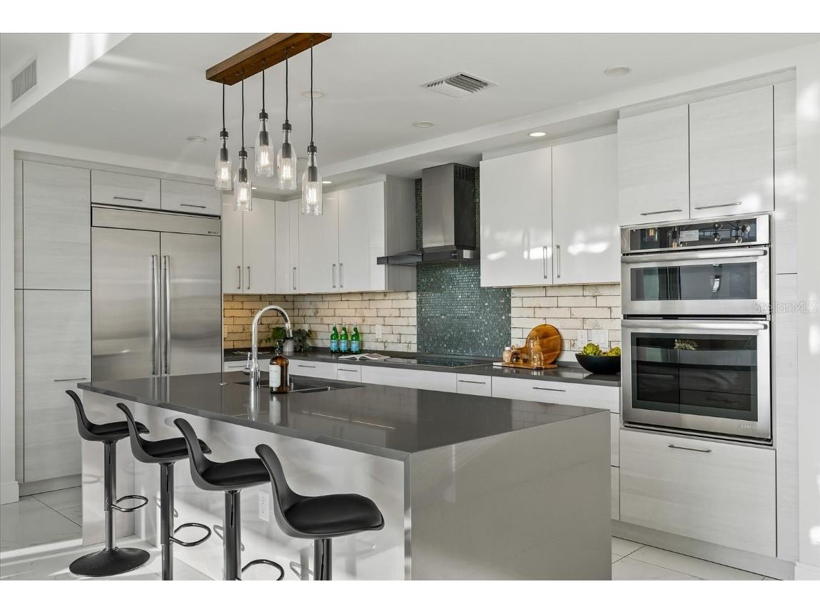 100 1st Avenue N #501 Saint Petersburg FL 33701 TB8428870 image7