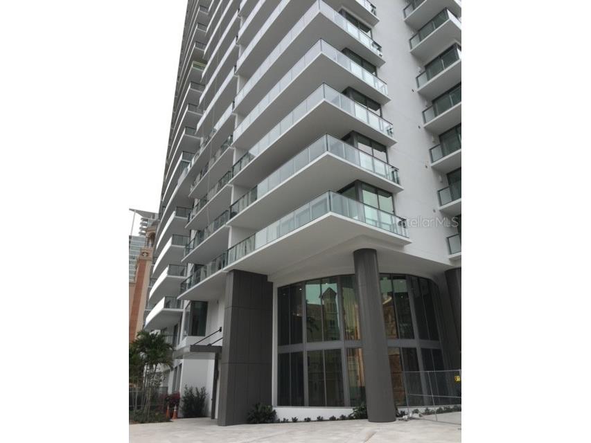 100 1st Avenue N #702 Saint Petersburg FL 33701 TB8388907 image1