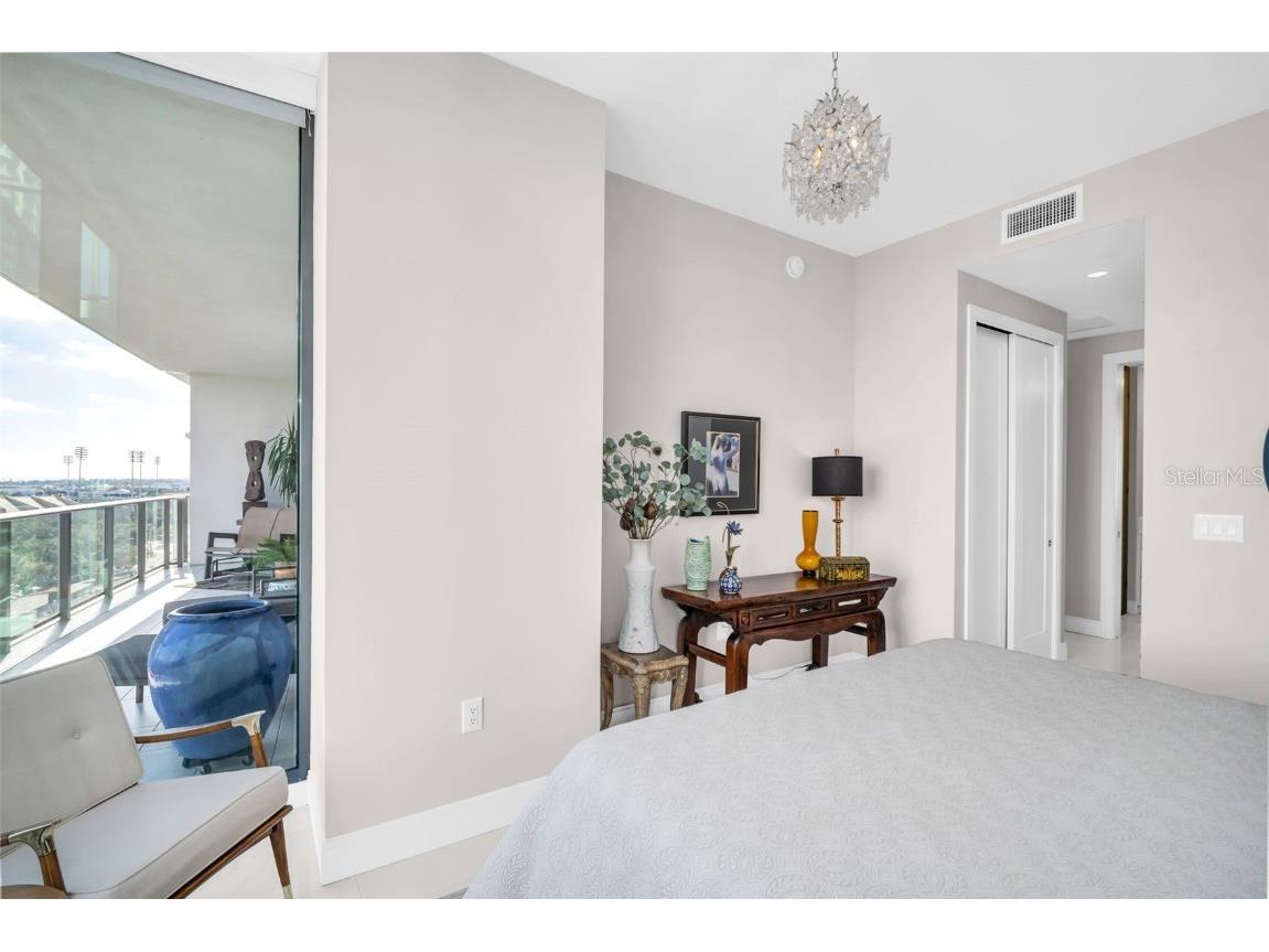 100 1st Avenue N #802 Saint Petersburg FL 33701 - TAMPA BAY TB8454725 image24