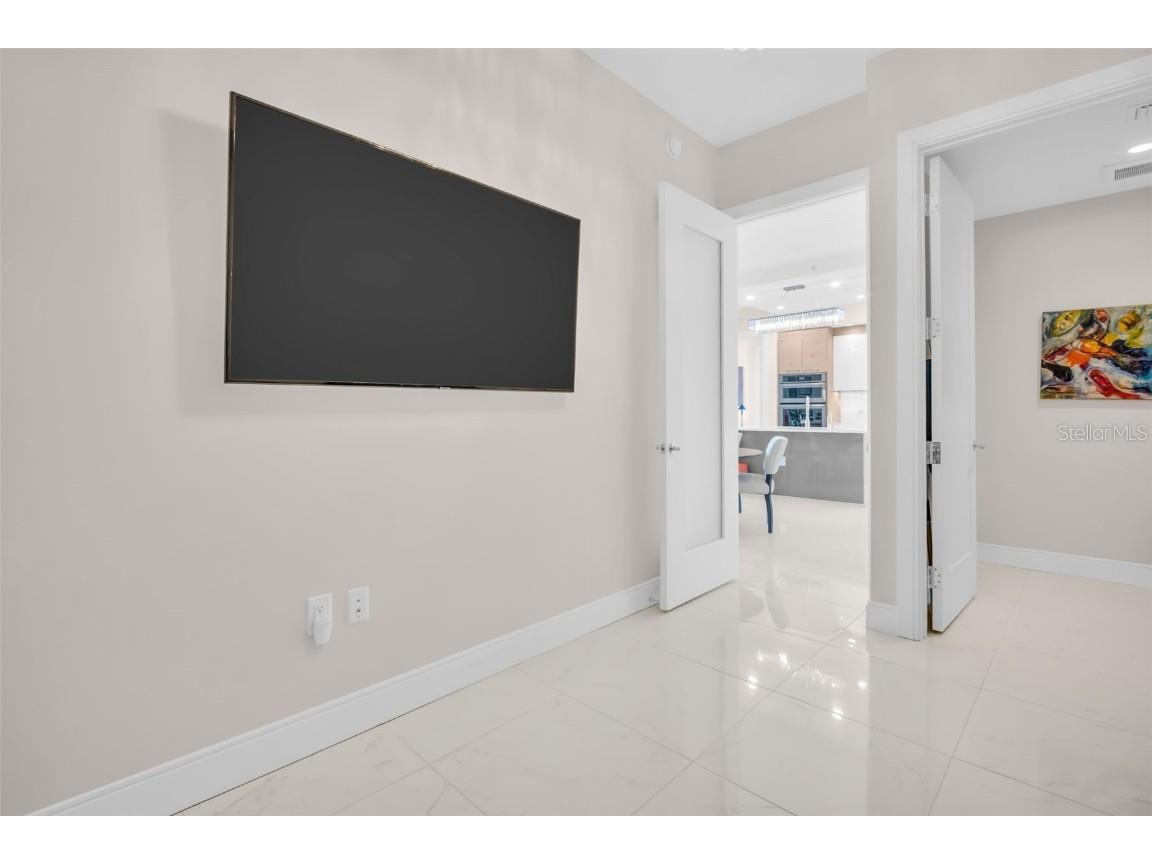 100 1st Avenue N #802 Saint Petersburg FL 33701 - TAMPA BAY TB8454725 image29