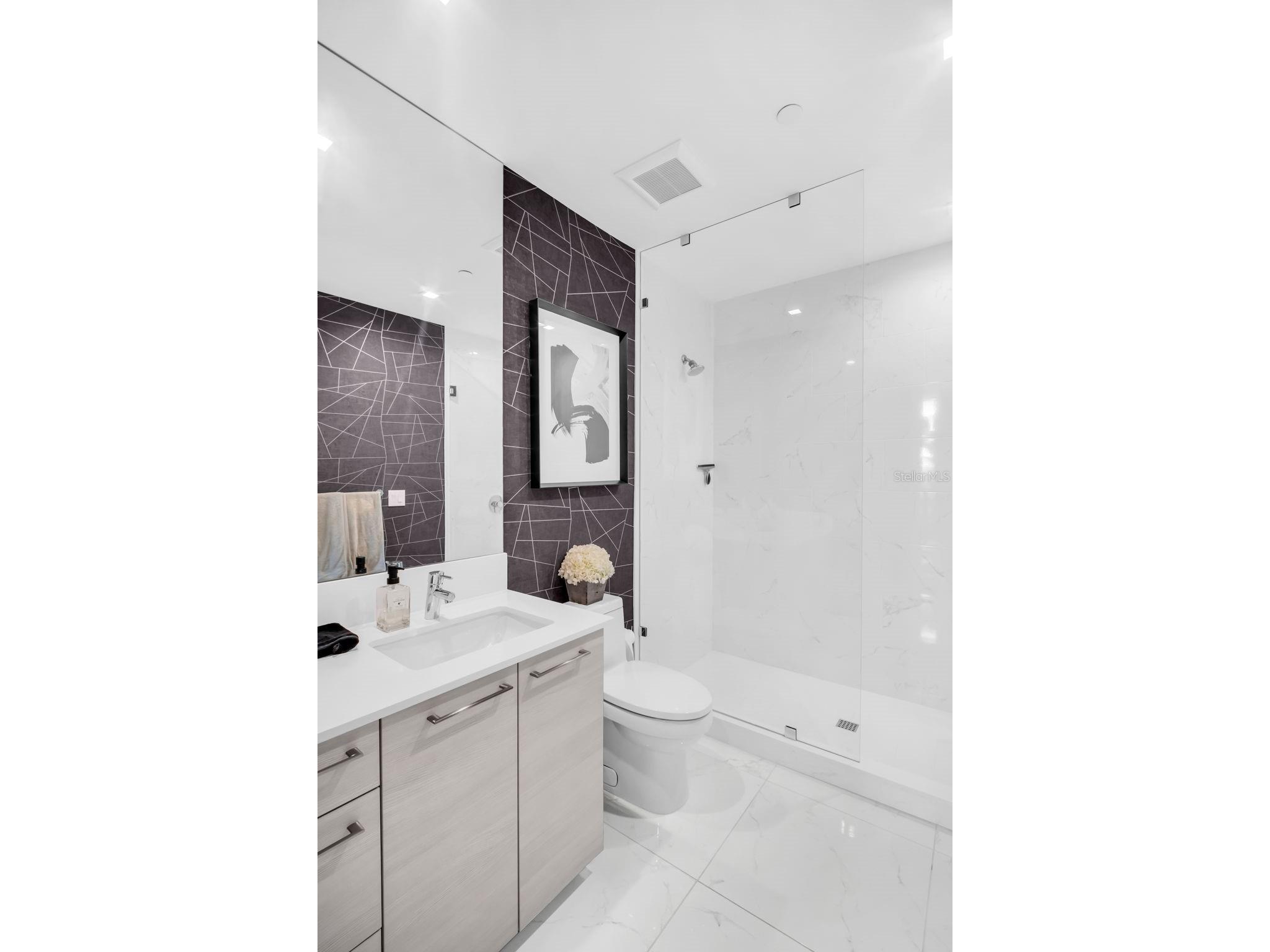 100 1st Avenue N #901 Saint Petersburg FL 33701 TB8462759 image30