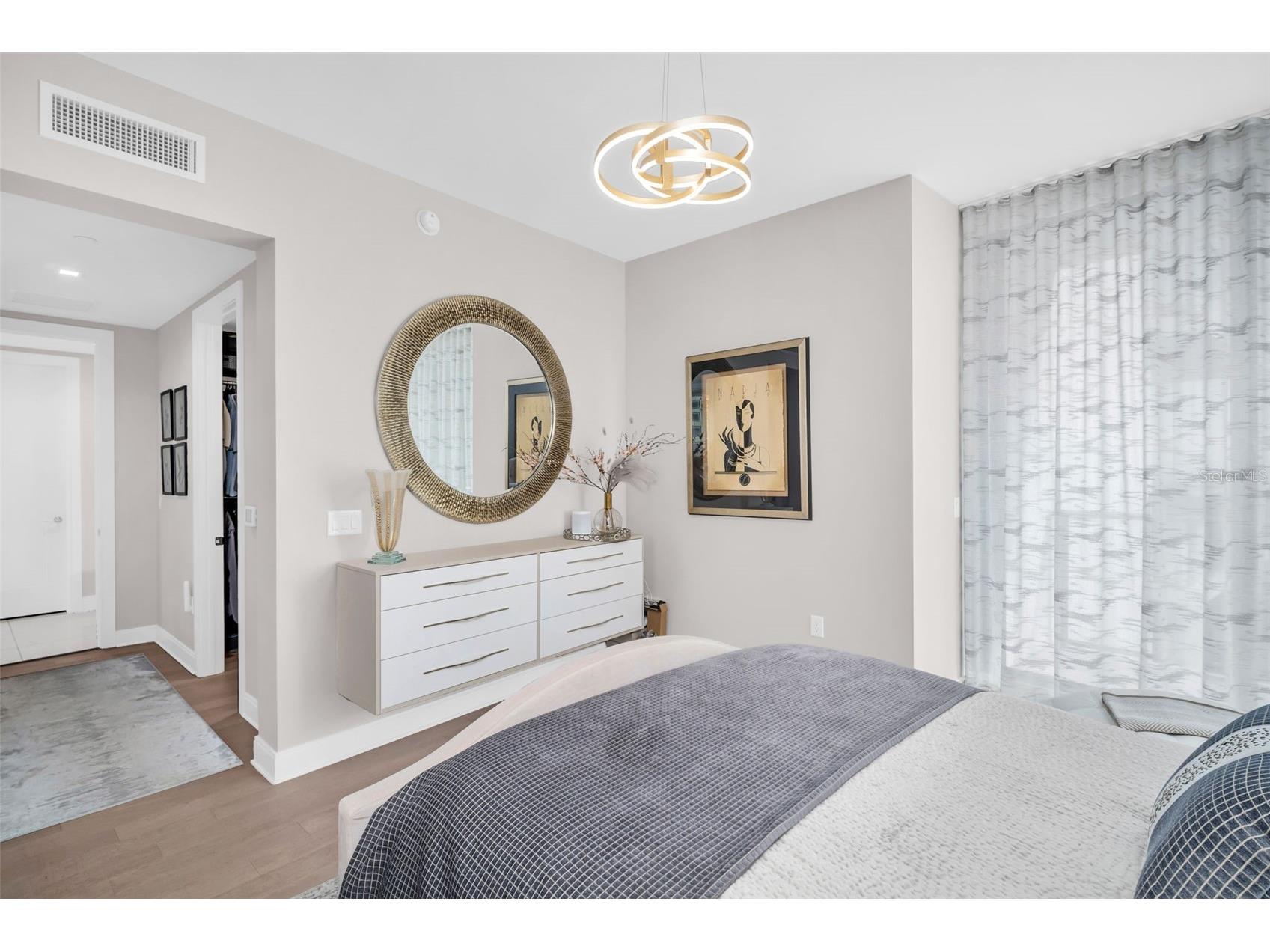 100 1st Avenue N #901 Saint Petersburg FL 33701 TB8462759 image33