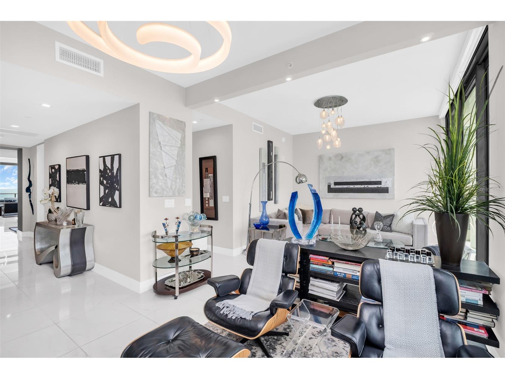 100 1st Avenue N #901 Saint Petersburg FL 33701 TB8462759 image42