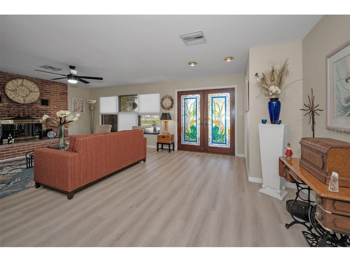 100 20th Street Belleair Beach FL 33786 TB8452532 image12