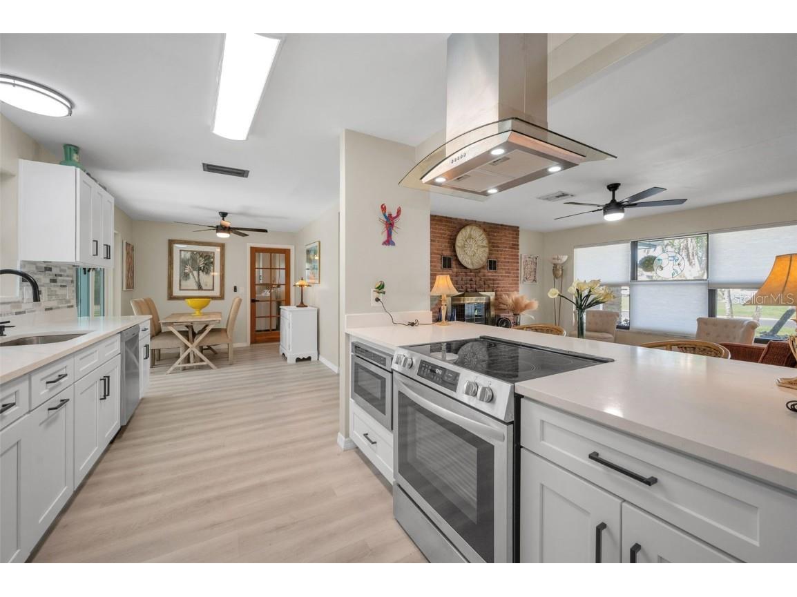 100 20th Street Belleair Beach FL 33786 TB8452532 image21