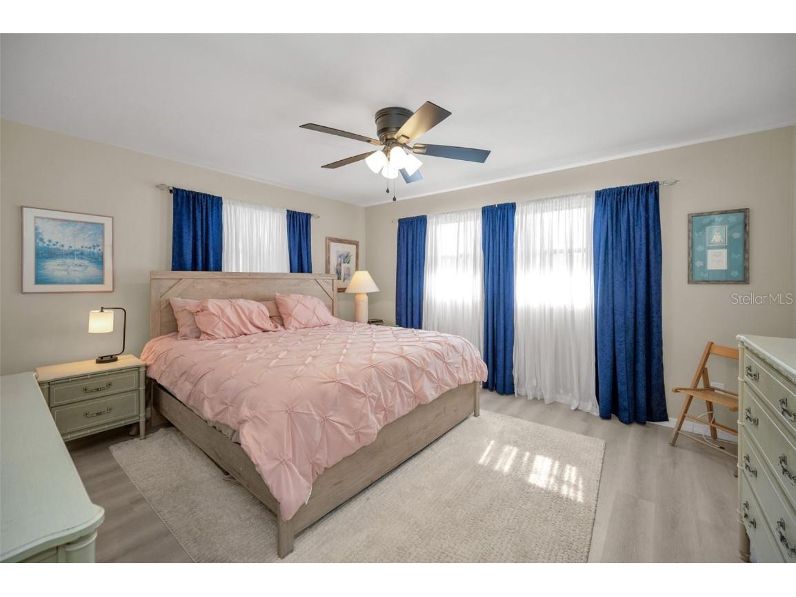 100 20th Street Belleair Beach FL 33786 TB8452532 image30