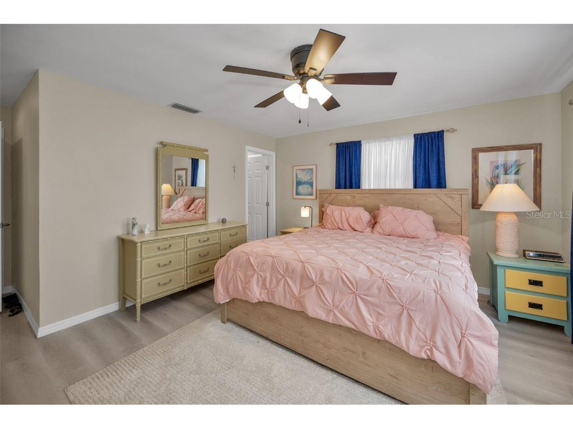 100 20th Street Belleair Beach FL 33786 TB8452532 image31