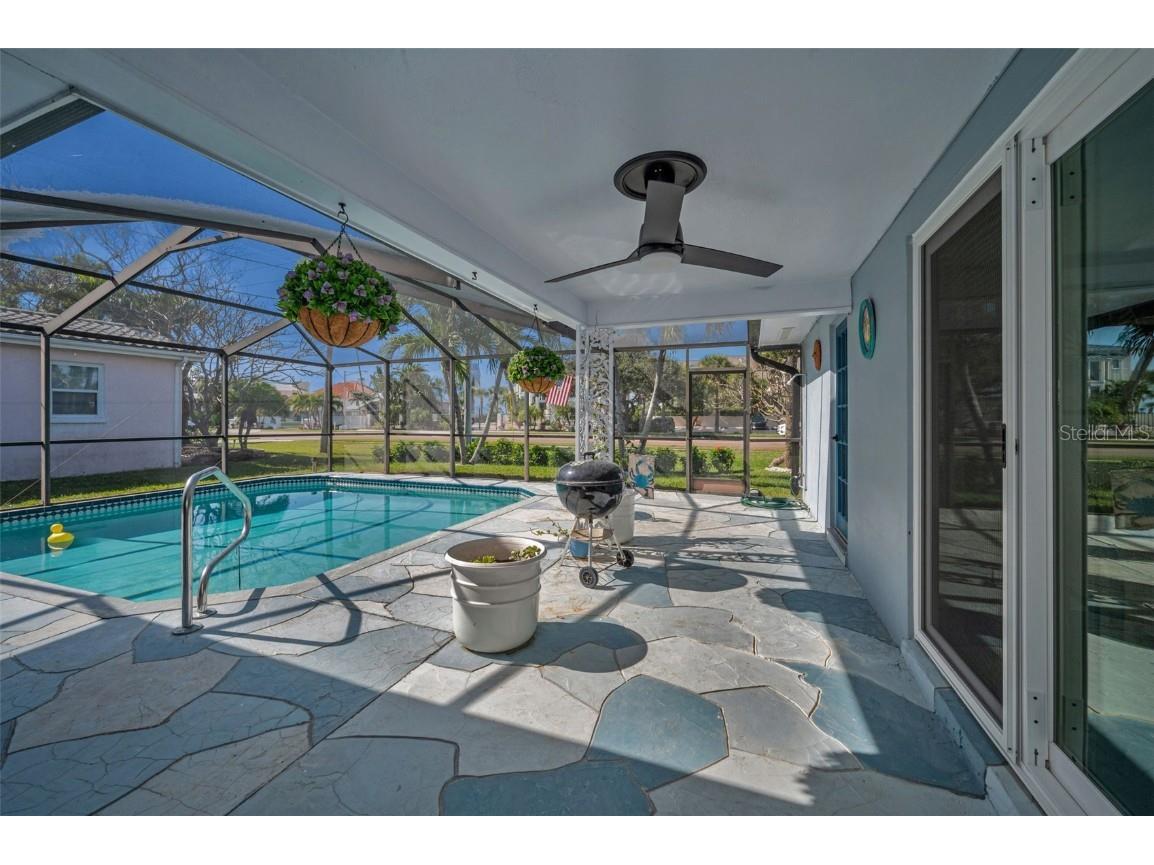 100 20th Street Belleair Beach FL 33786 TB8452532 image43