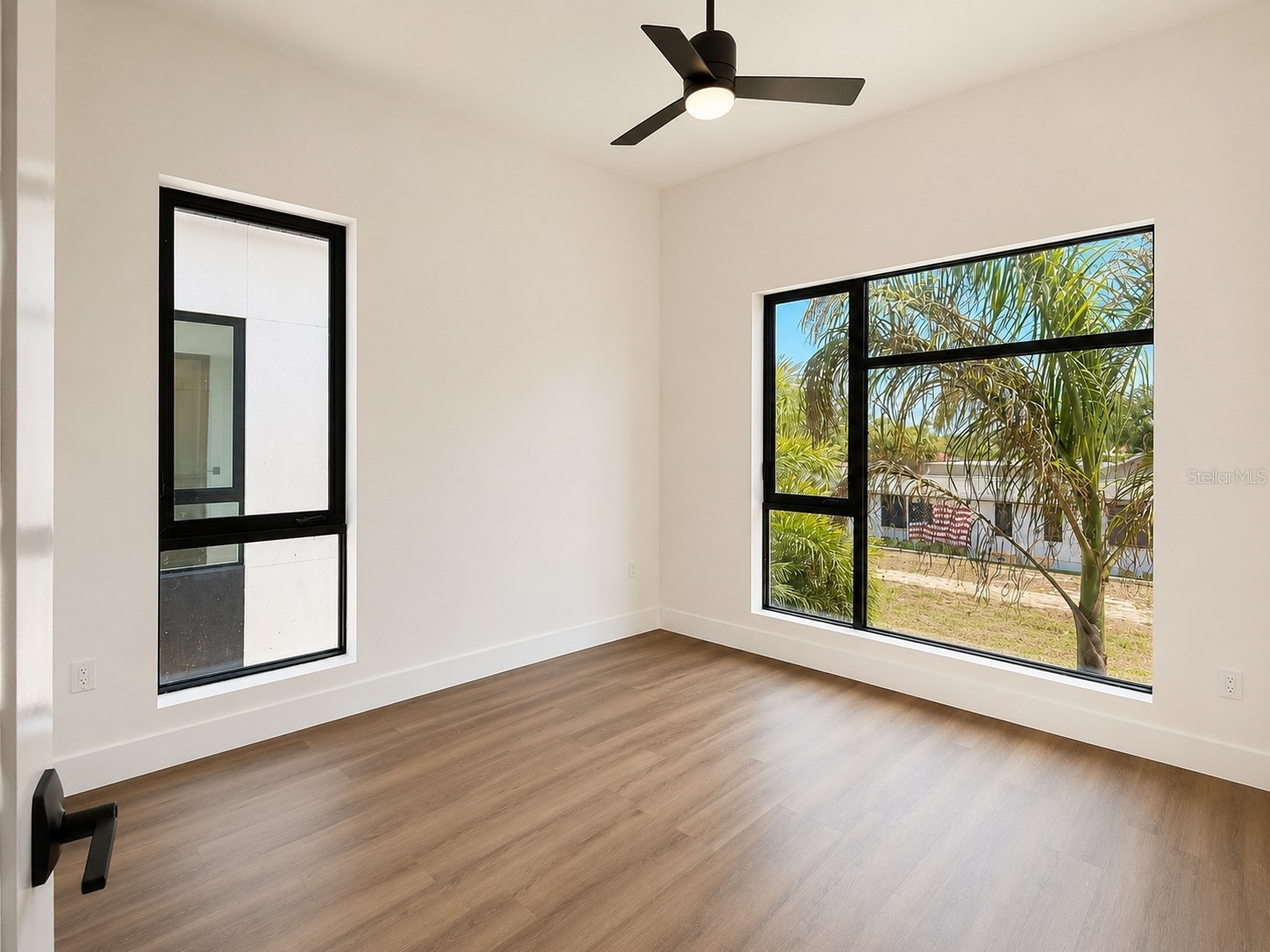 100 36th Street N #1C Saint Petersburg FL 33713 TB8509168 image8
