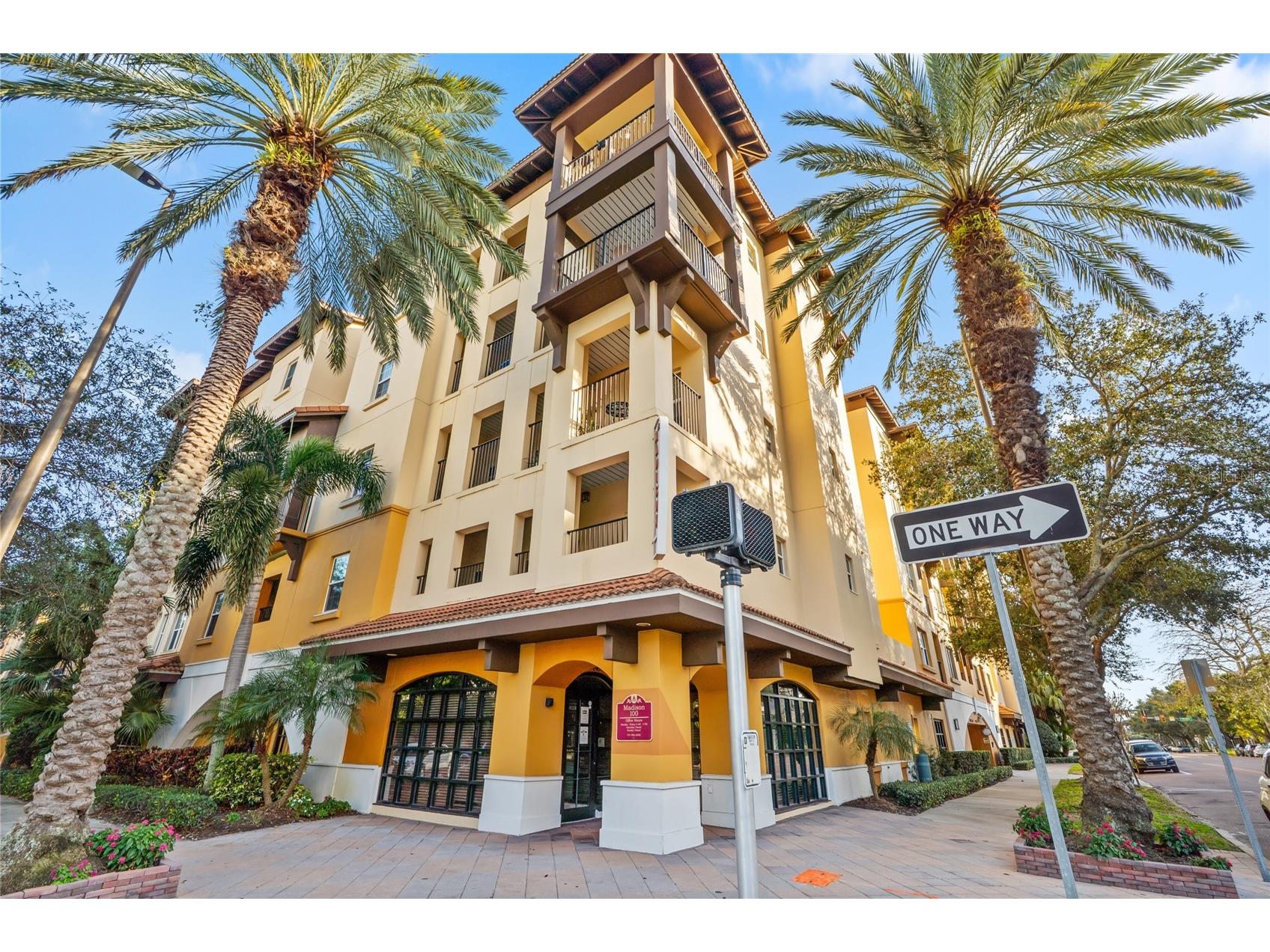 100 4th Avenue S #115 Saint Petersburg FL 33701 TB8505467 image16