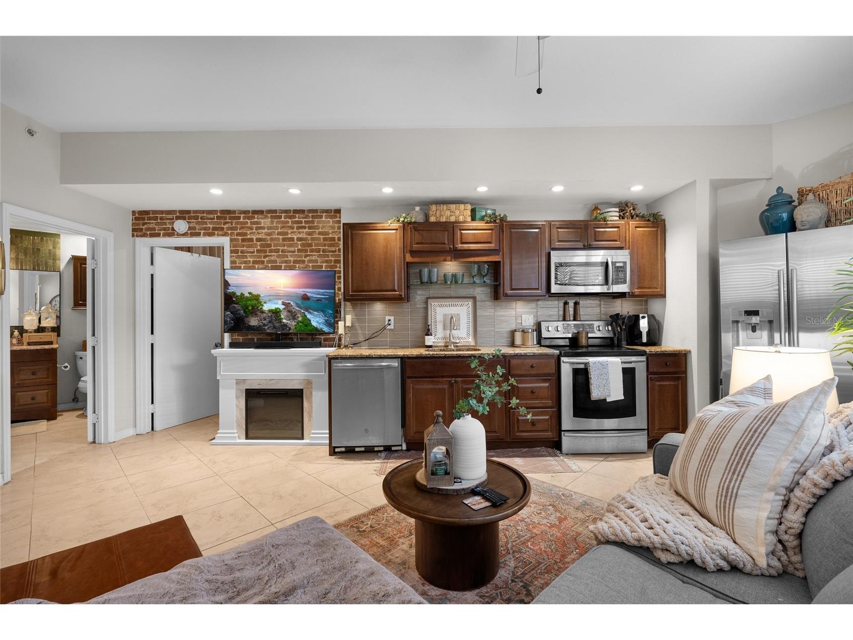 100 4th Avenue S #115 Saint Petersburg FL 33701 TB8505467 image5